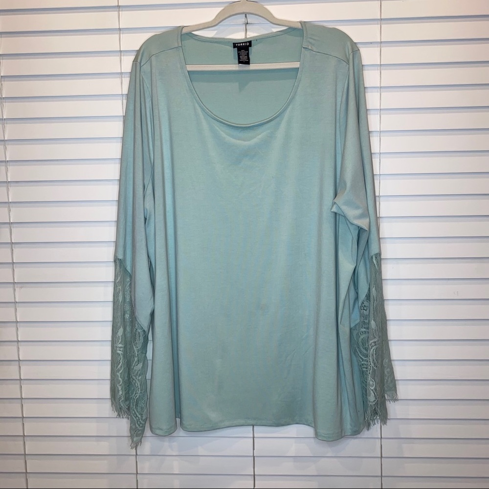 Torrid light green long sleeve top